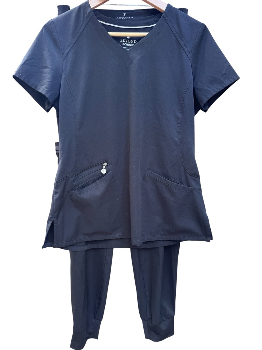 Beyond Scrubs Black Set Joggers XS Top Size S